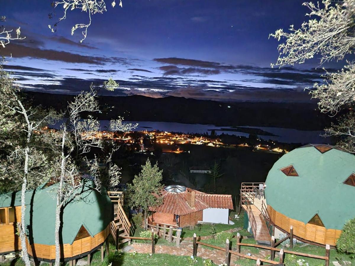 ホテル Glamping Sede Campestre Mirador De Pueblo Viejo グアタビータ エクステリア 写真