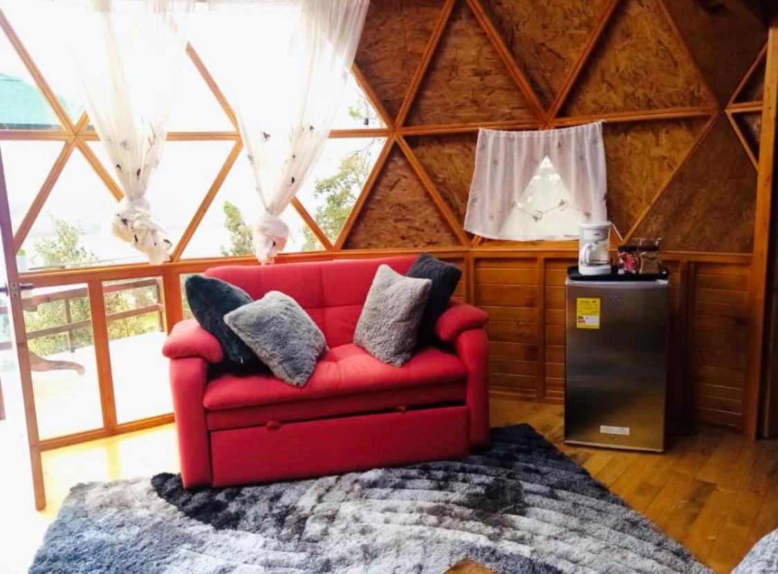 ホテル Glamping Sede Campestre Mirador De Pueblo Viejo グアタビータ エクステリア 写真
