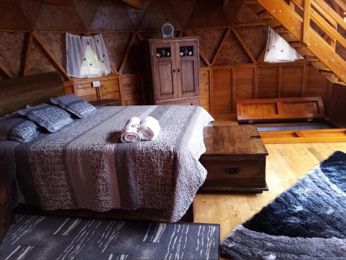 ホテル Glamping Sede Campestre Mirador De Pueblo Viejo グアタビータ エクステリア 写真