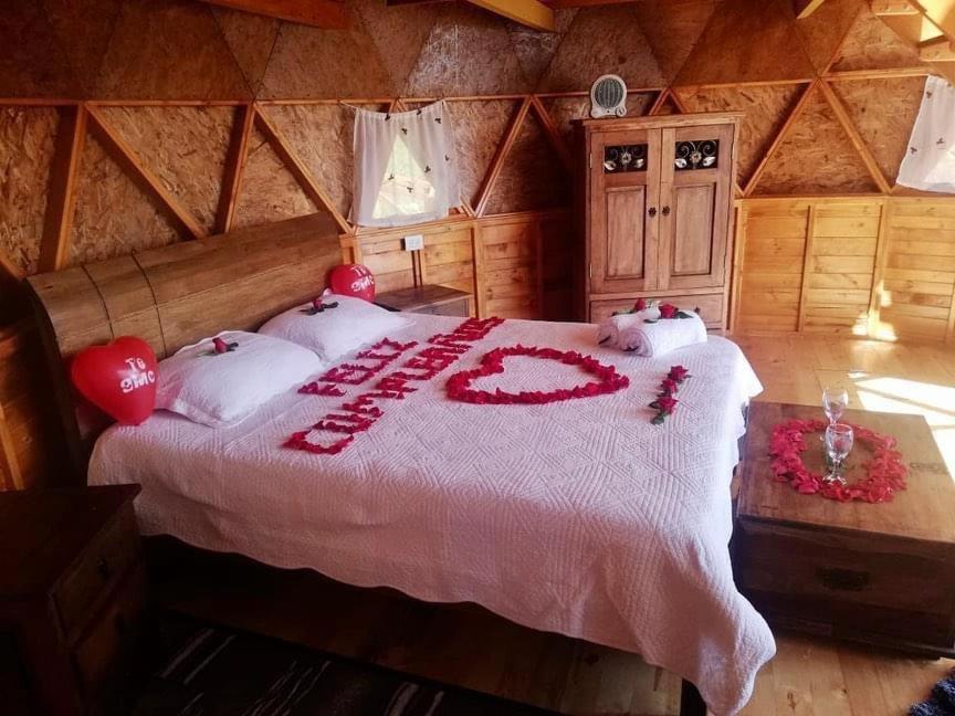 ホテル Glamping Sede Campestre Mirador De Pueblo Viejo グアタビータ エクステリア 写真